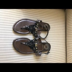 Vince Camuto women’s thong sandal